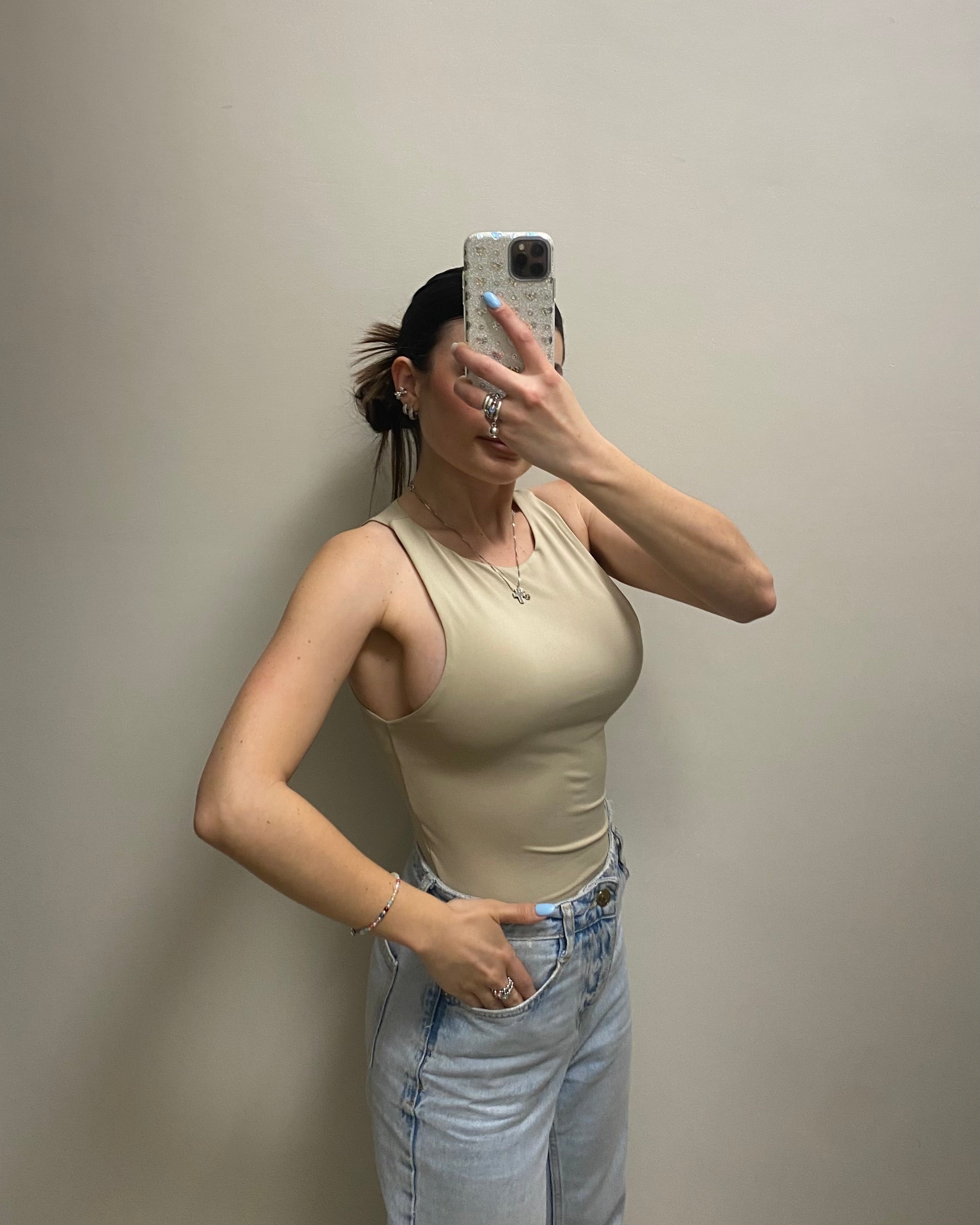 Body Loren fango
