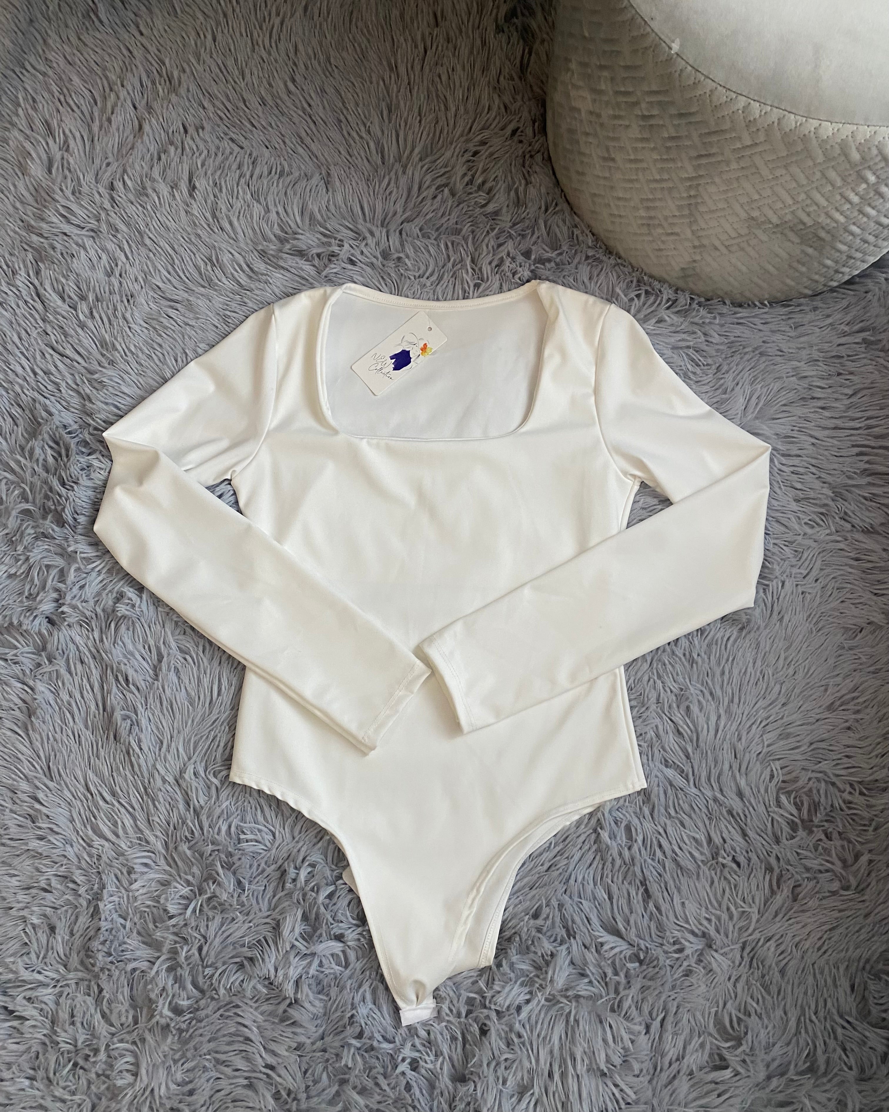 Body scollatura squadrata