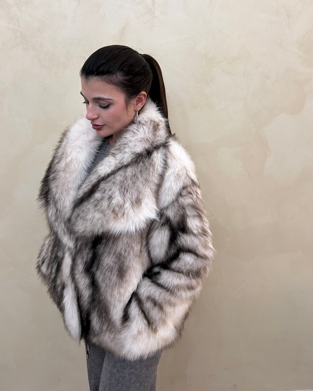 Pelliccia White Cortina