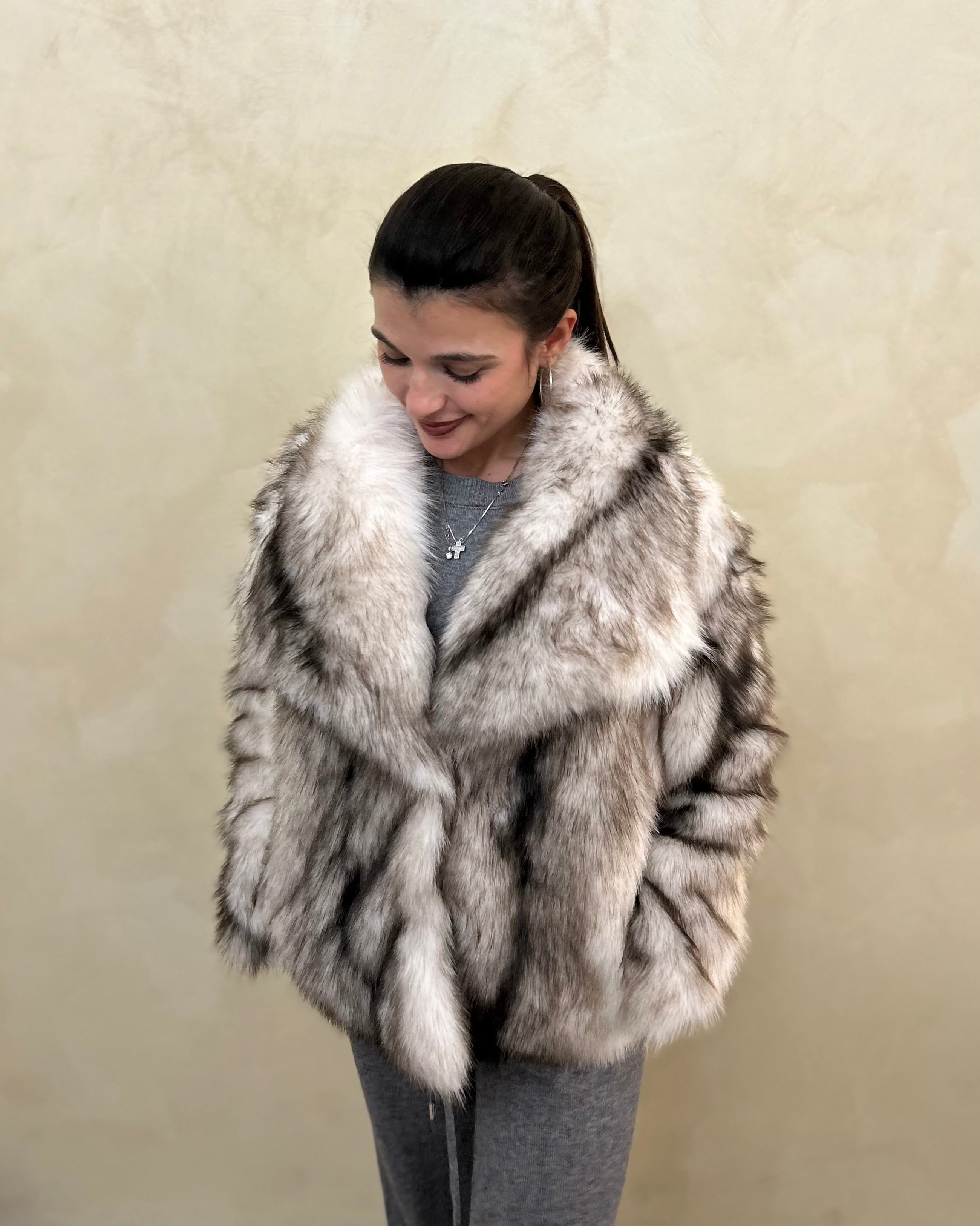 Pelliccia White Cortina