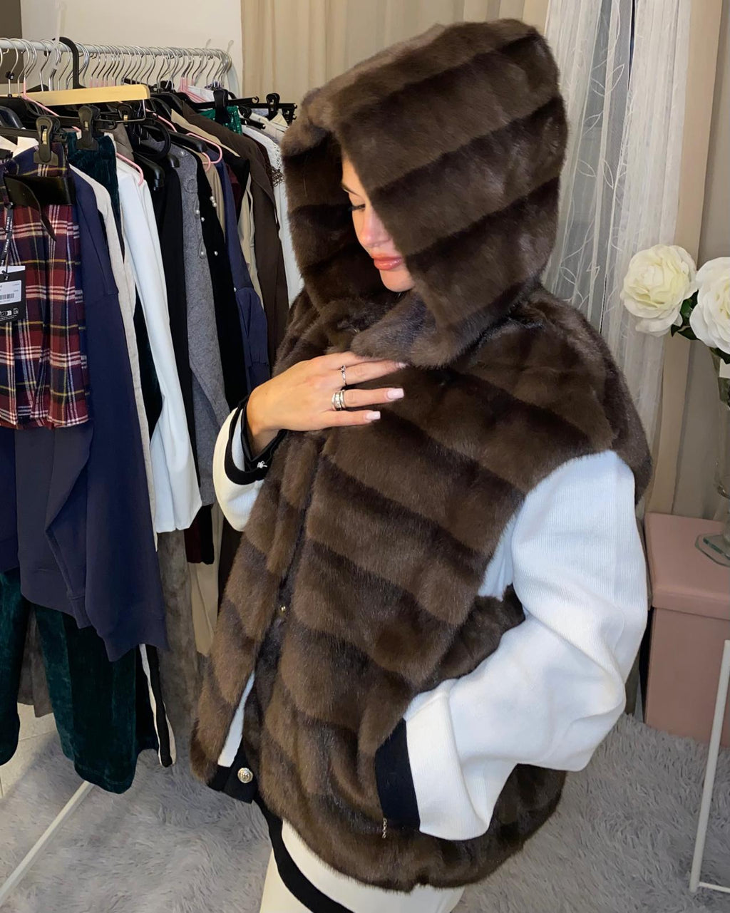 Smanicato ECOFUR similvisone con striature