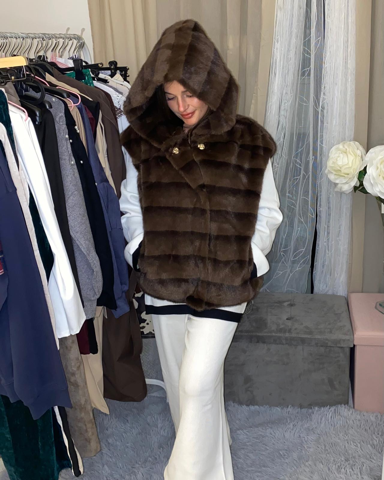 Smanicato ECOFUR similvisone con striature